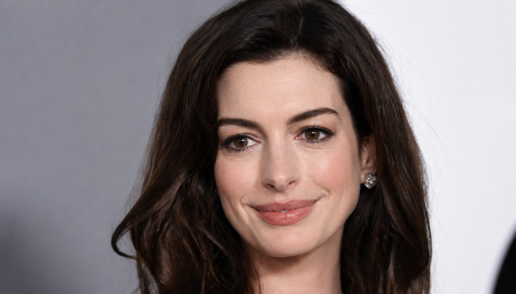 portrait anne hataway