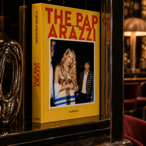 Beau livre - Paparazzi par Sébastien Valiela